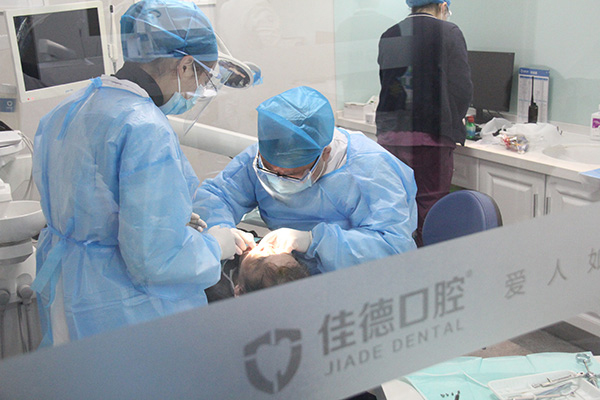 合肥做烤瓷牙需要注意什么？